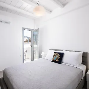 Apartment Hosting Moments Private Pool, Ano Mera