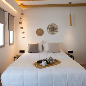 Mykonos Village Apartment